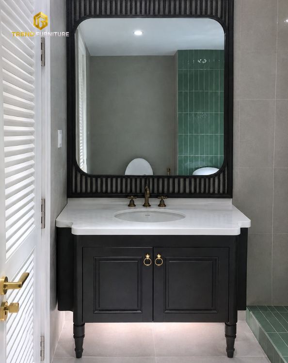 Tủ lavabo gỗ sơn đen, gương khung nan